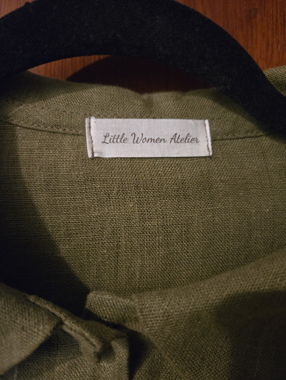 LWA Beth Blouse Moss Green Small - Picture 7 of 10